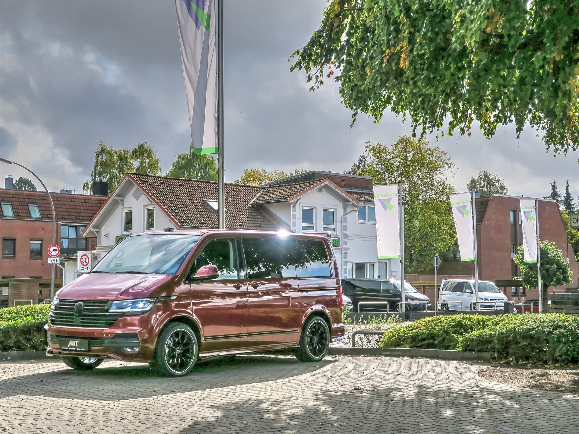 Vomberg GmbH • VW T5 & T6 Fahrzeuge • ABT Kompetenzpartner