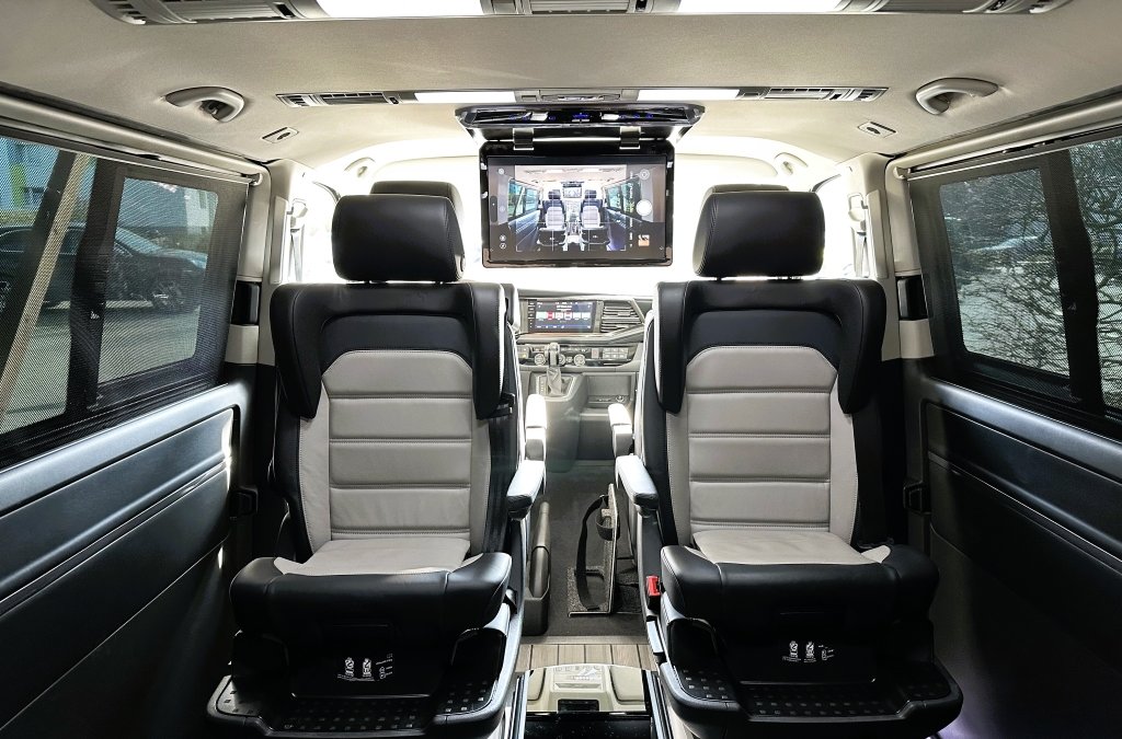 VW T6.1 Multivan Highline *ABT-SPORTSLINE* in Indiumgrau Metallic